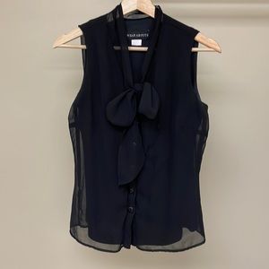 Black pussybow top sz S